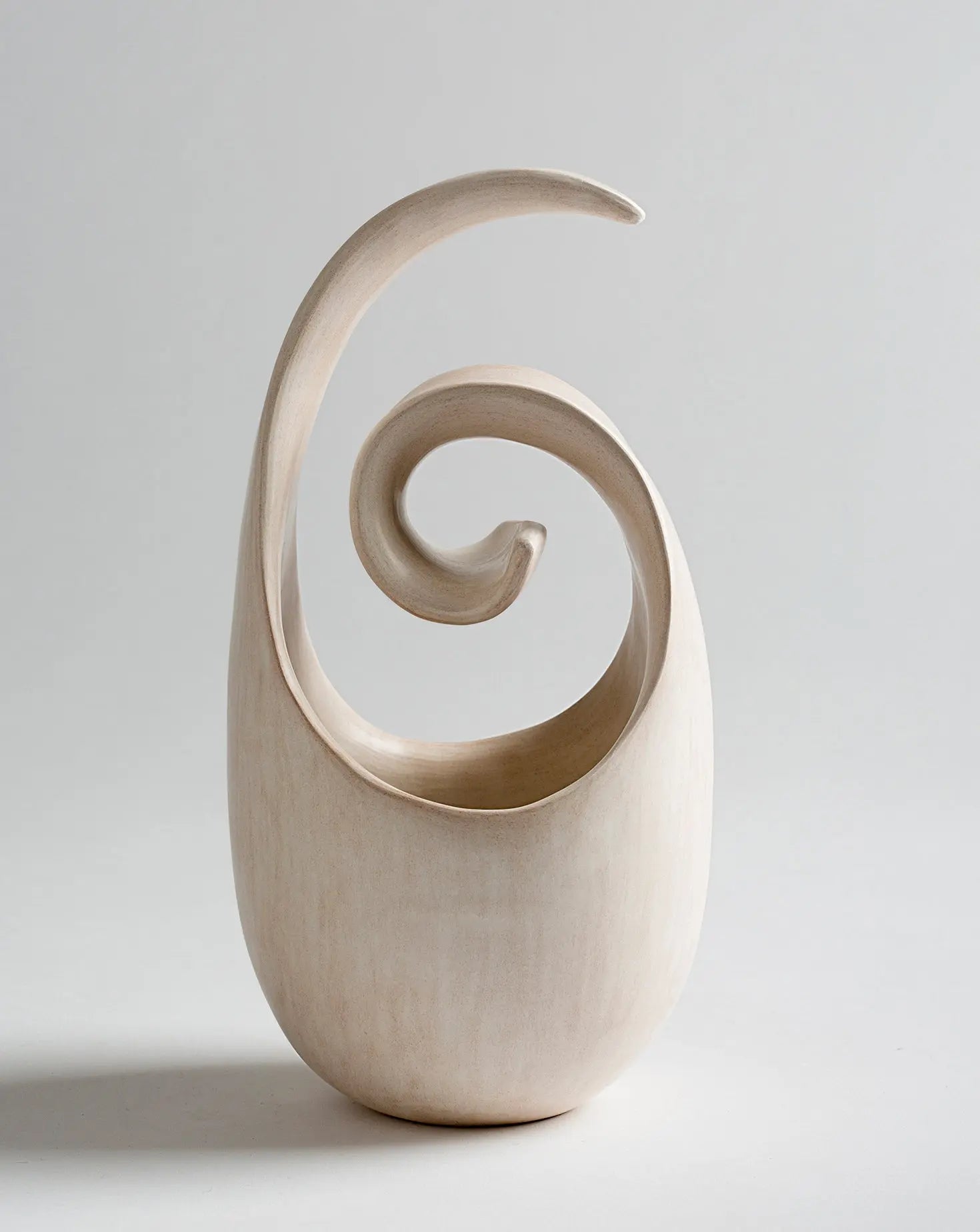 Curl Vessel Tina Vlassopulos