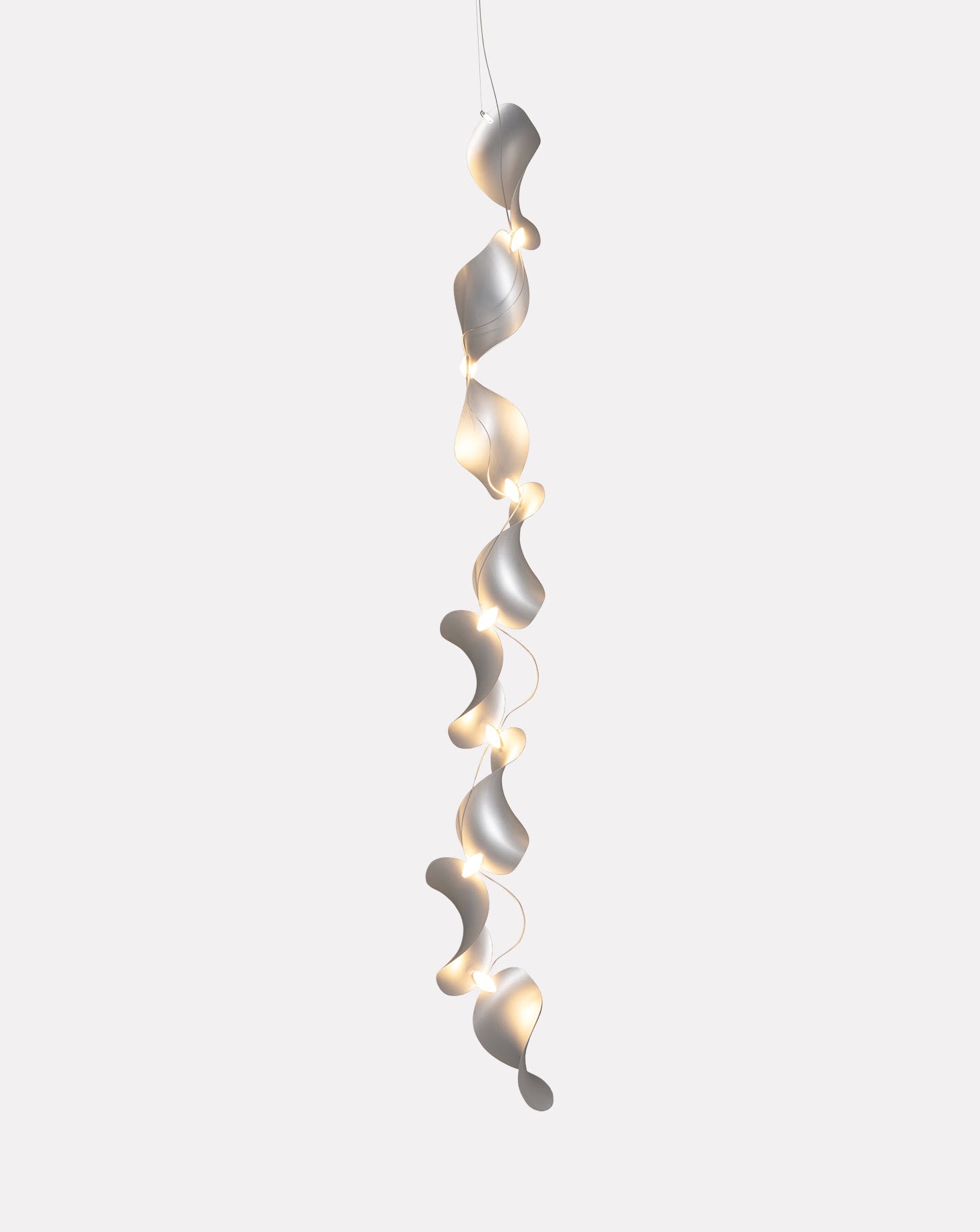 Dune 8 Vertical Line Chandelier