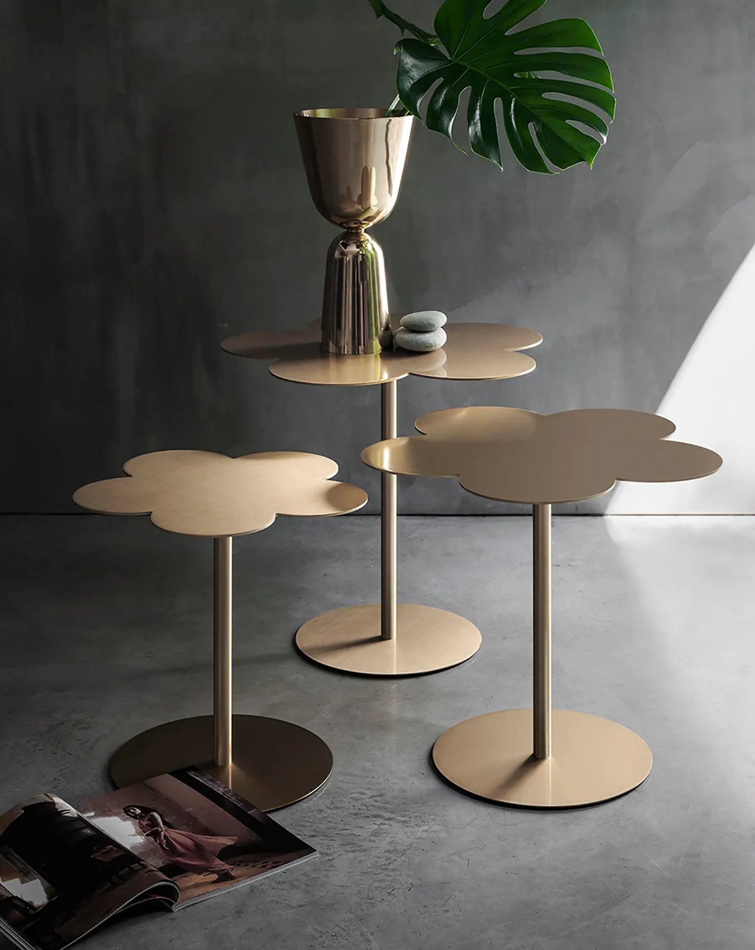 Stefano Giovannoni Brass Flower Coffee Table Ghidini 1961