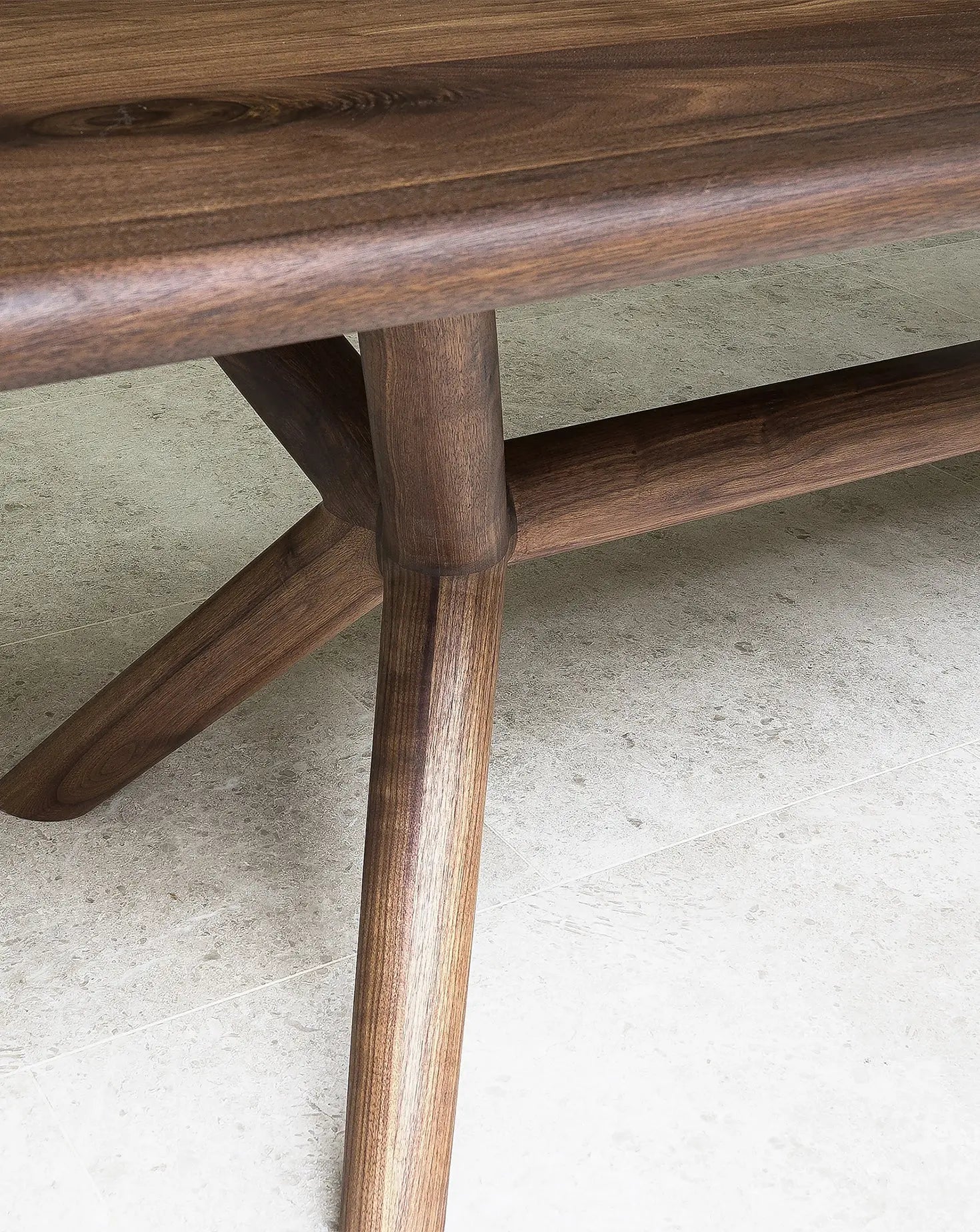 Briar Dining Table Goldfinger