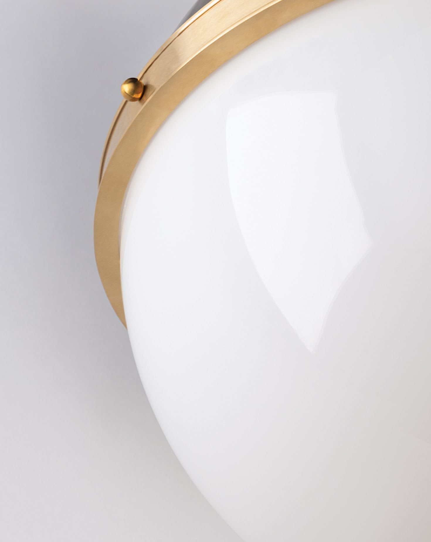 Latham Black and White Pendant