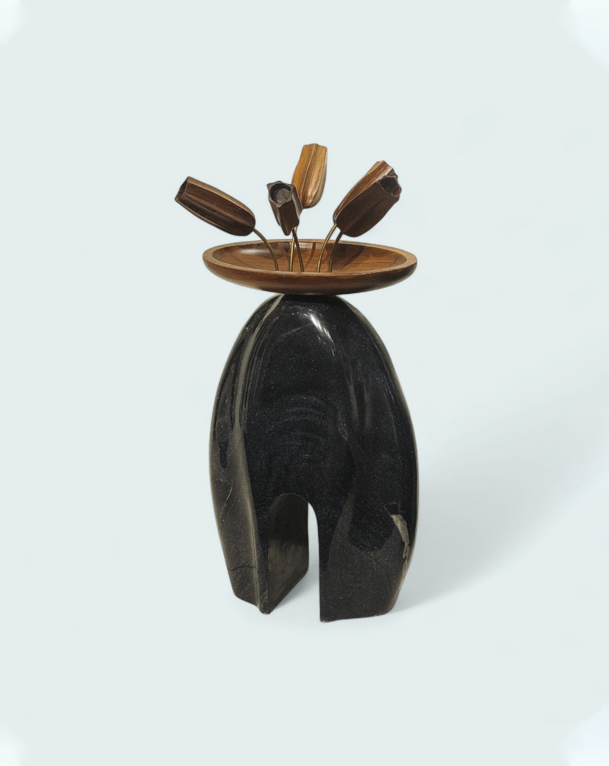 Sculptural silhouette suited to a living room console, hallway or office desk