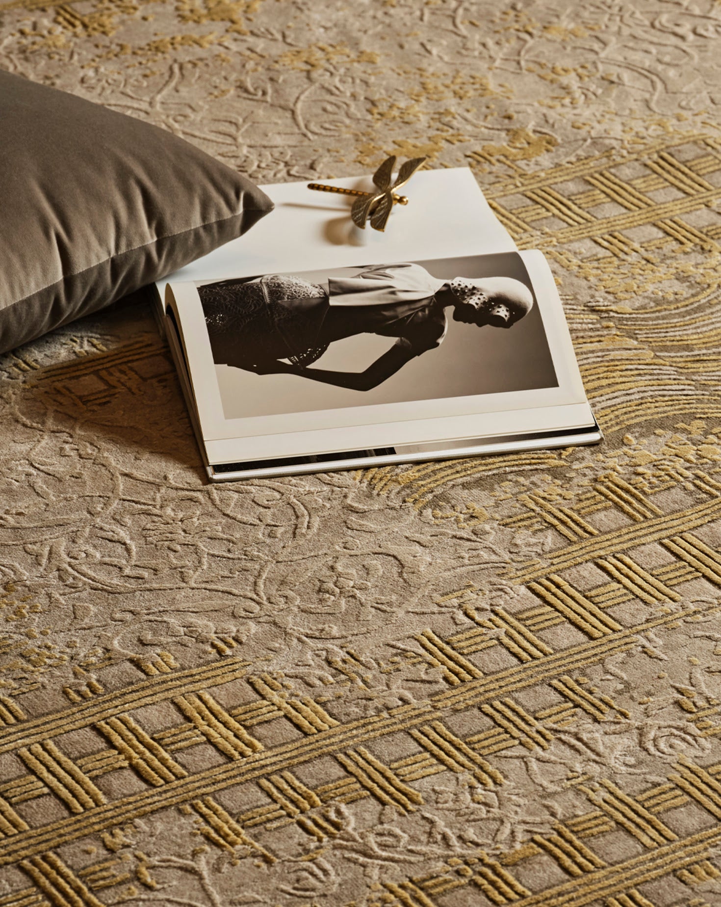 Crosslyn Gold Handknotted Wool and Silk Rug