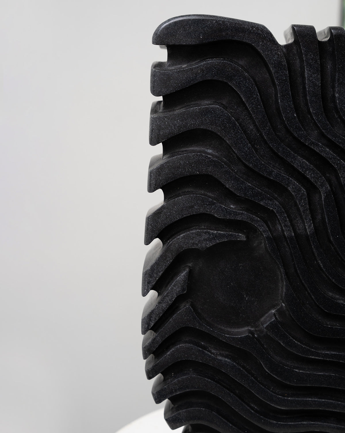 IDA 01 Black Marble Sculptural Vase