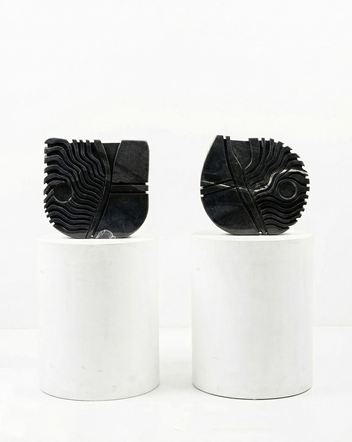 IDA 01 Black Marble Sculptural Vase