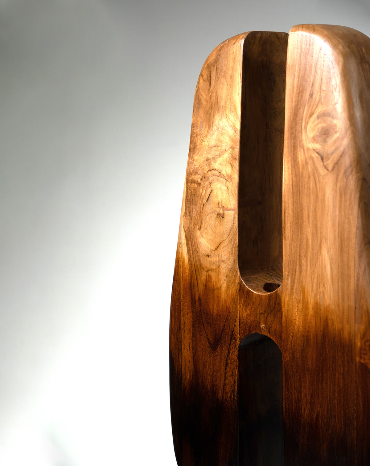IDIKA 01 Teak Wood Sculptural Vase