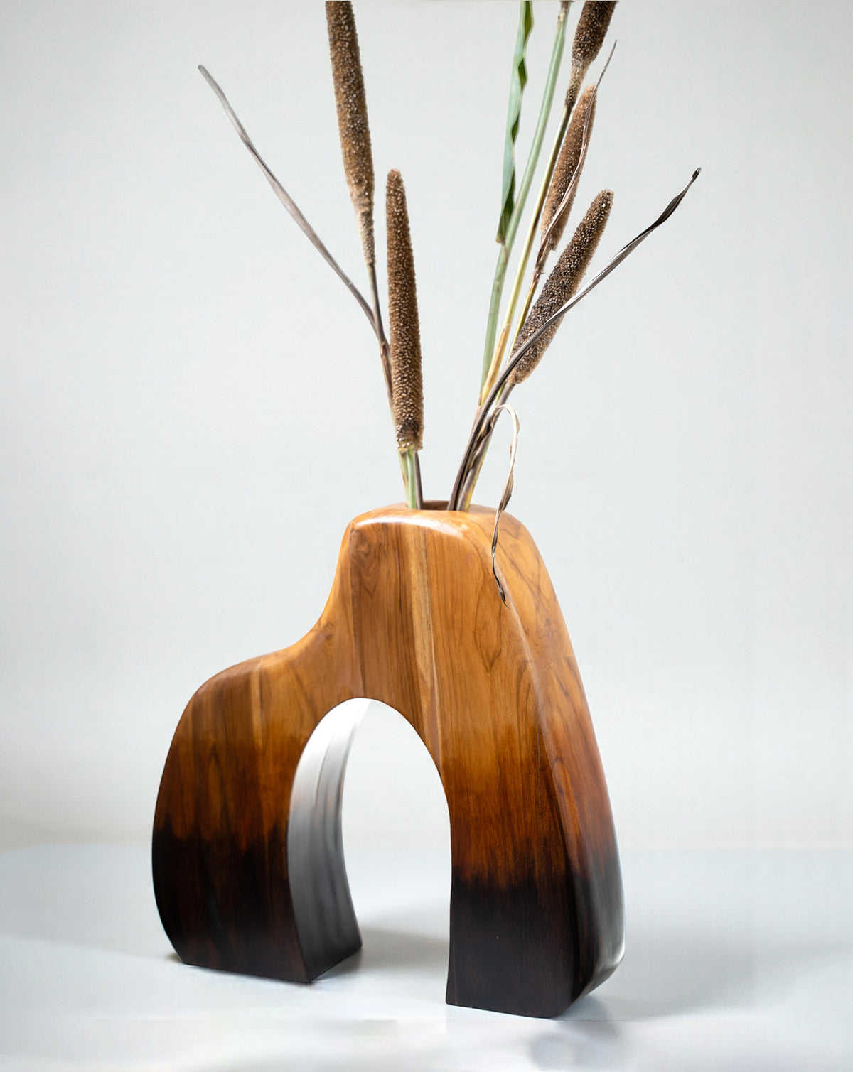IDIKA 02 Teak Wood Sculptural Vase