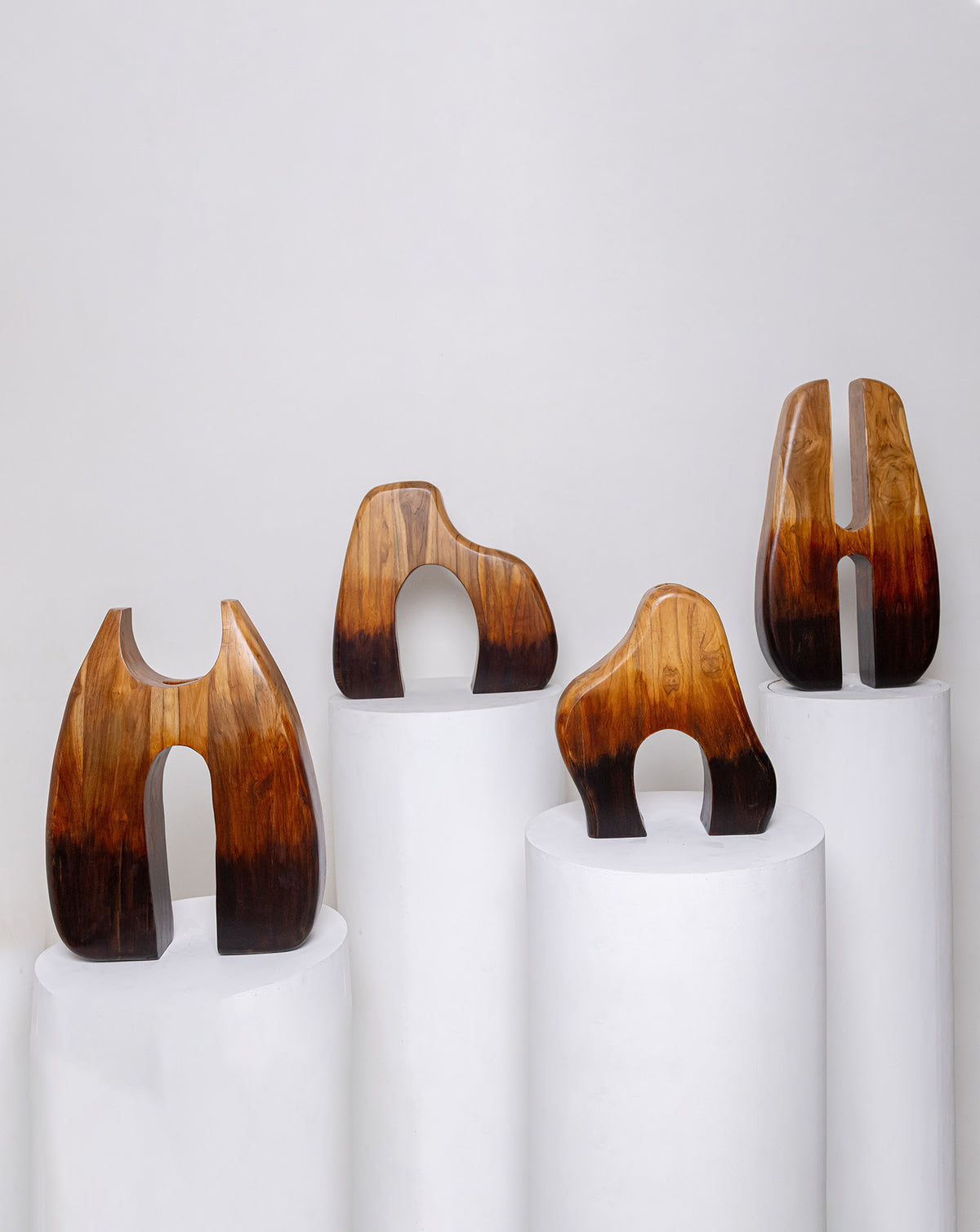 IDIKA 04 Teak Wood Sculptural Vase