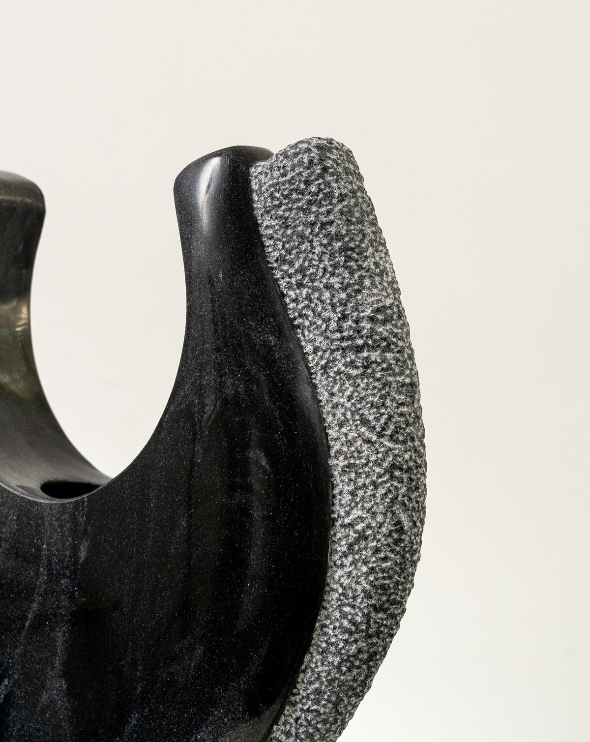 ILISHA 02 Black Marble Sculptural Vase