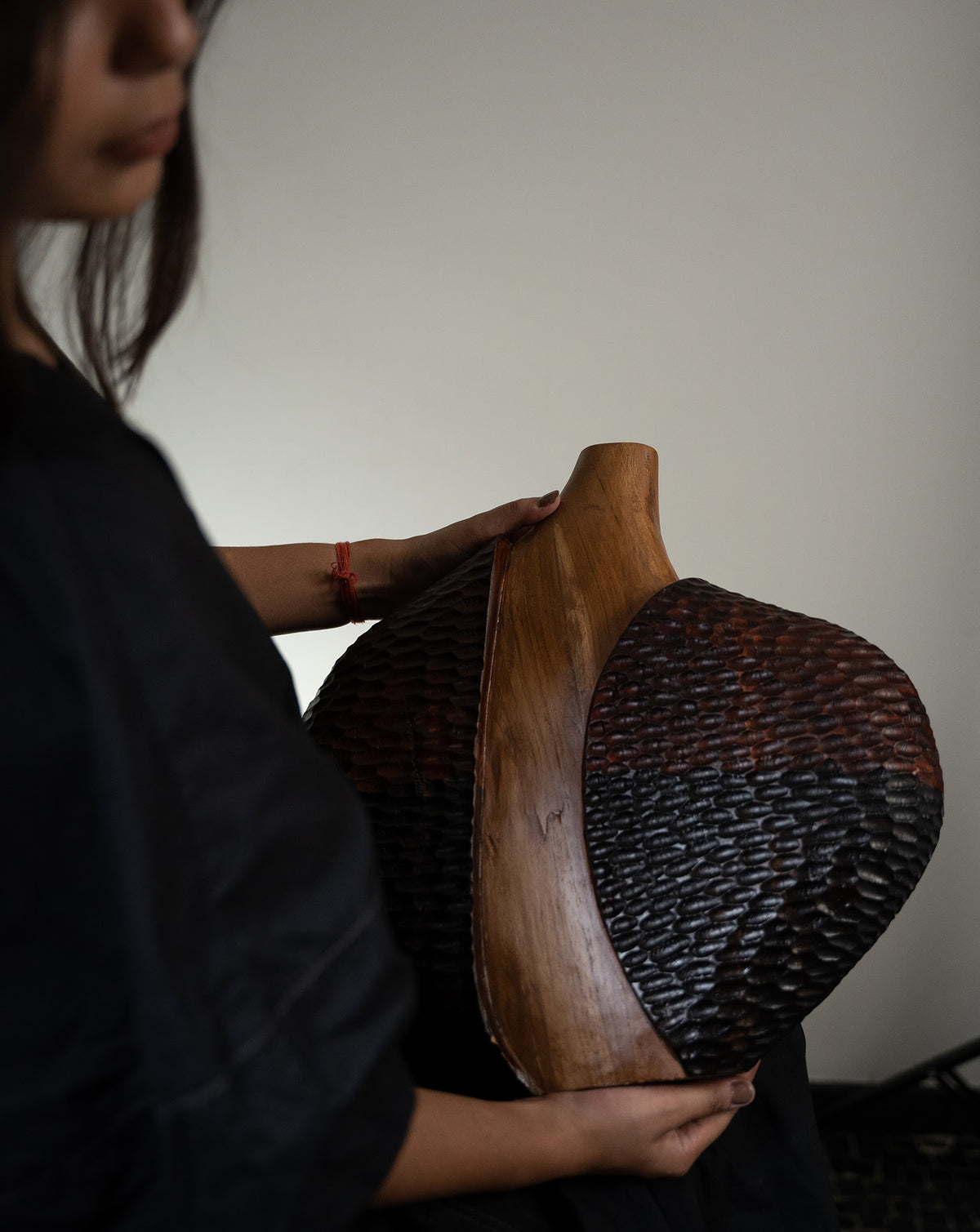 Hand-finished teak vase, customisable in dimensions on request