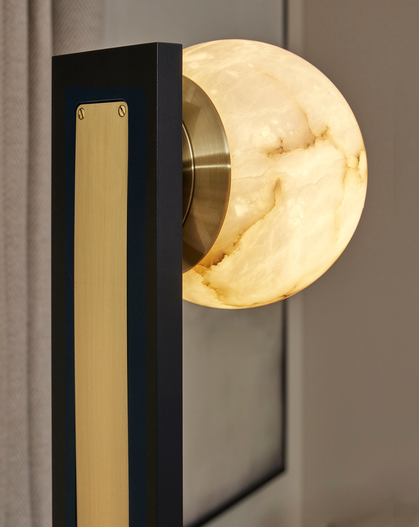 Jura Alabaster Globe Table Lamp