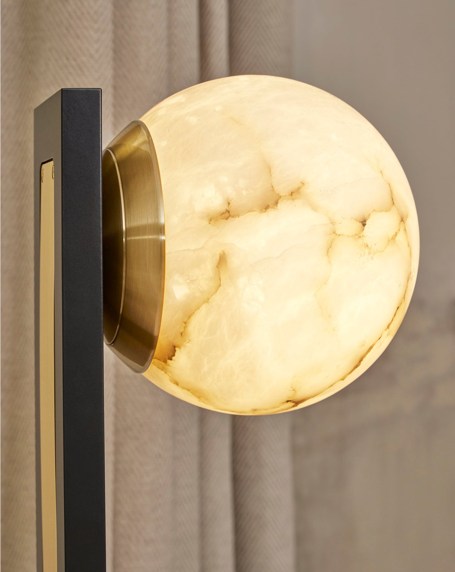 Jura Alabaster Globe Table Lamp