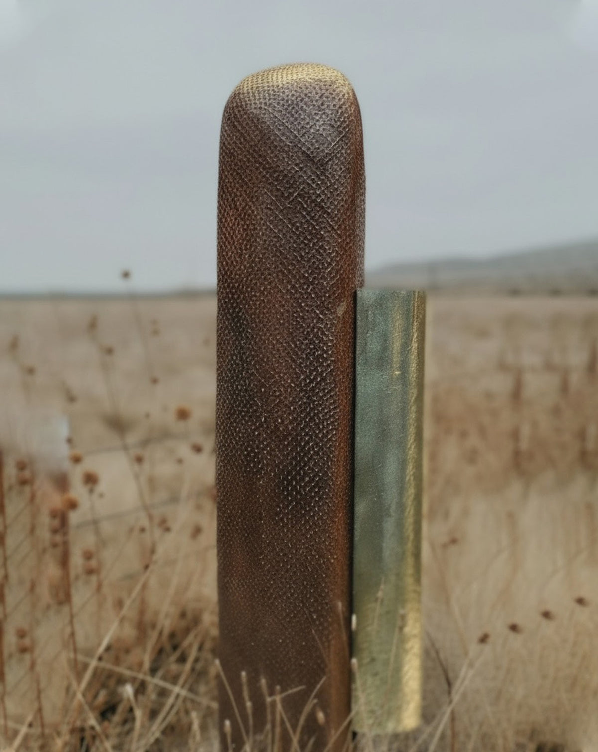 Natural teak grain and markings showing the individuality of each handmade piece