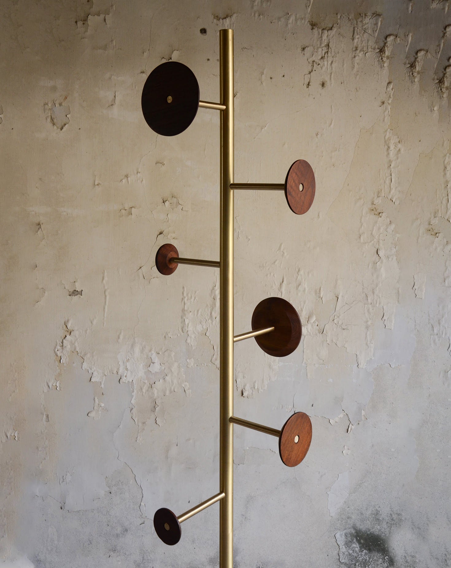 Lota Coat Stand