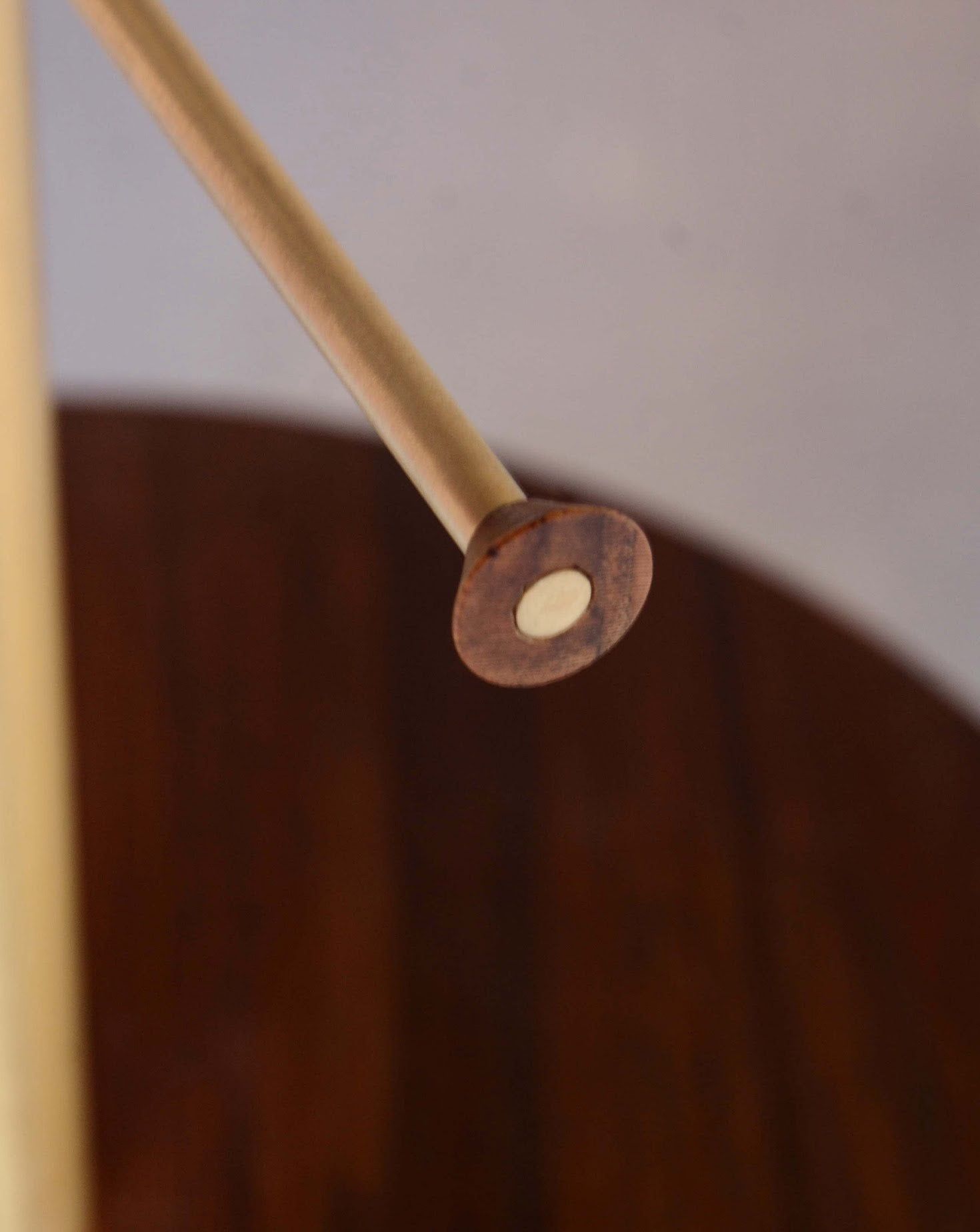 Lota Mirror Unit