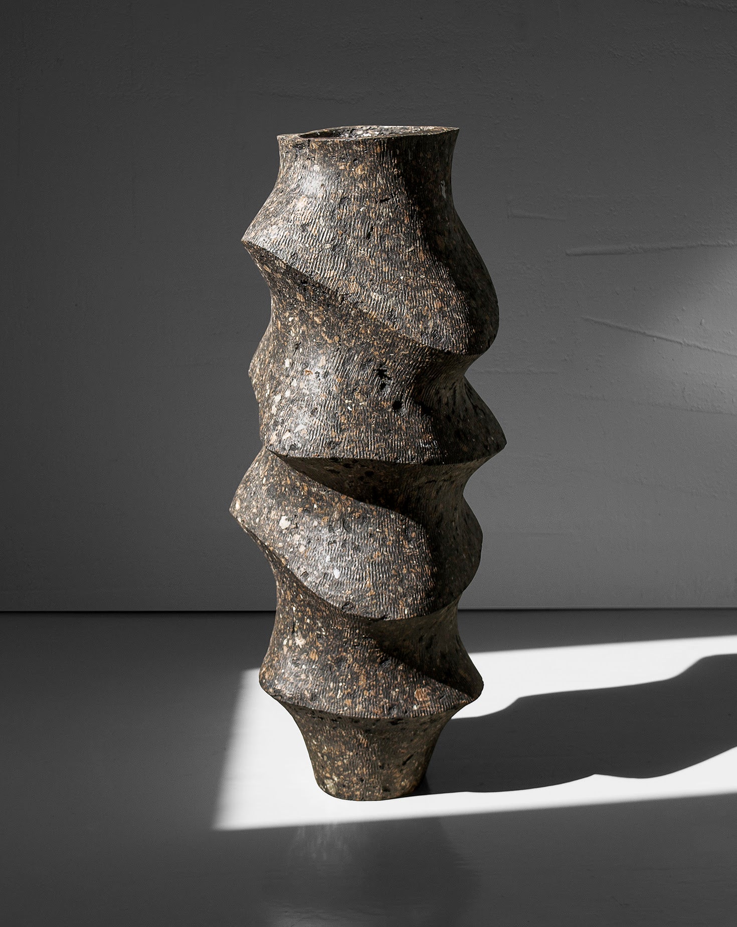 Monolith I Black Vase