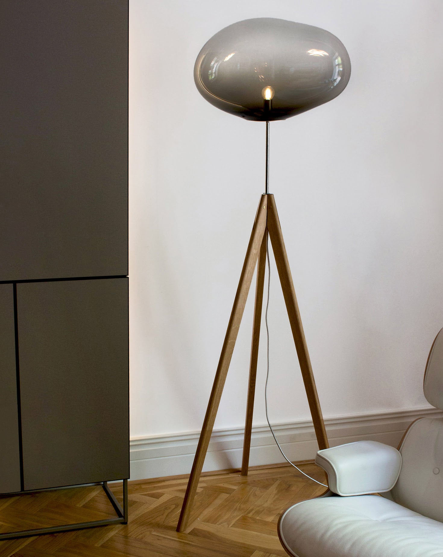Statix Silver Smoke Walnut Floor Lamp