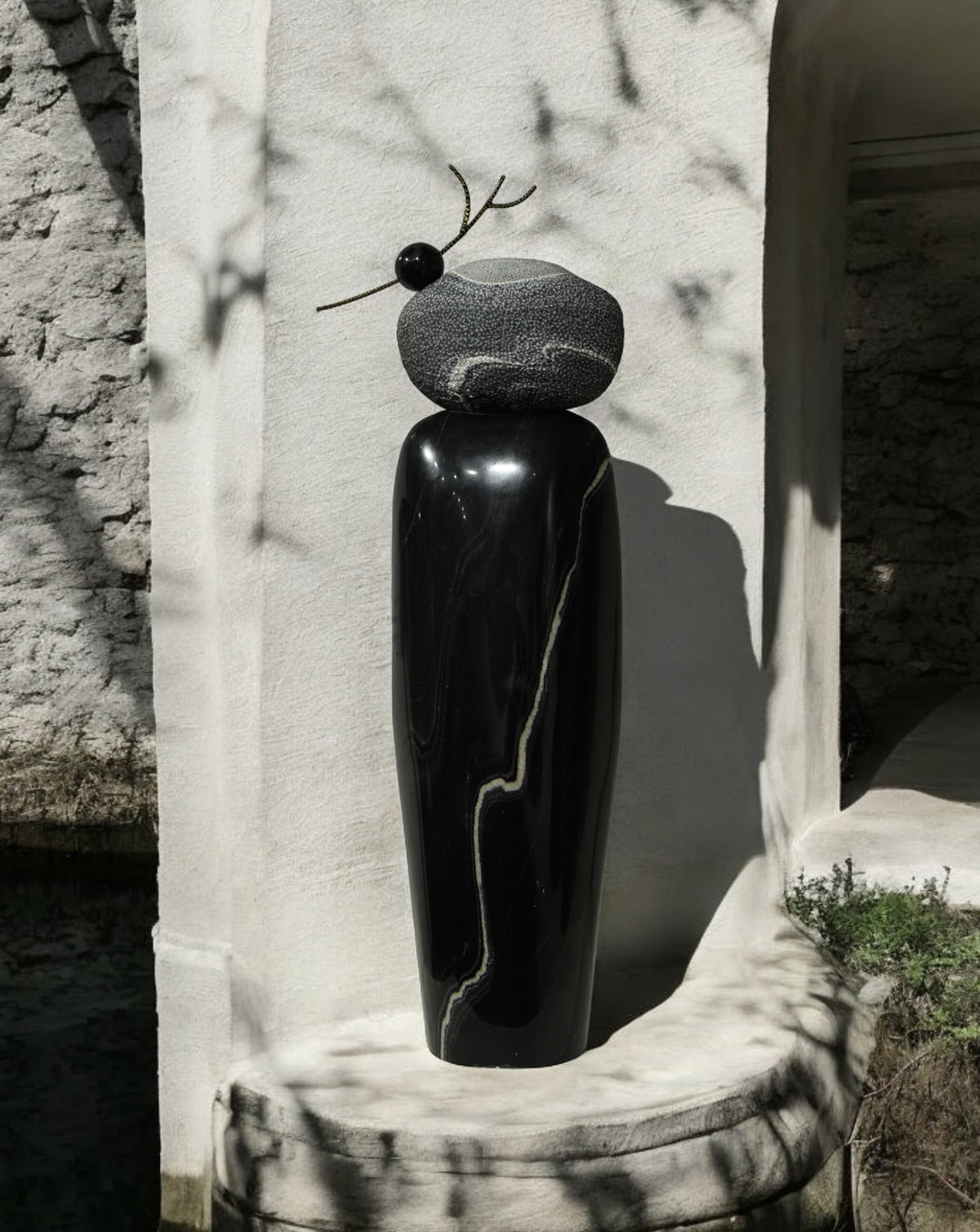 Collectible stone piece suited to a dining room, office or bedroom corner