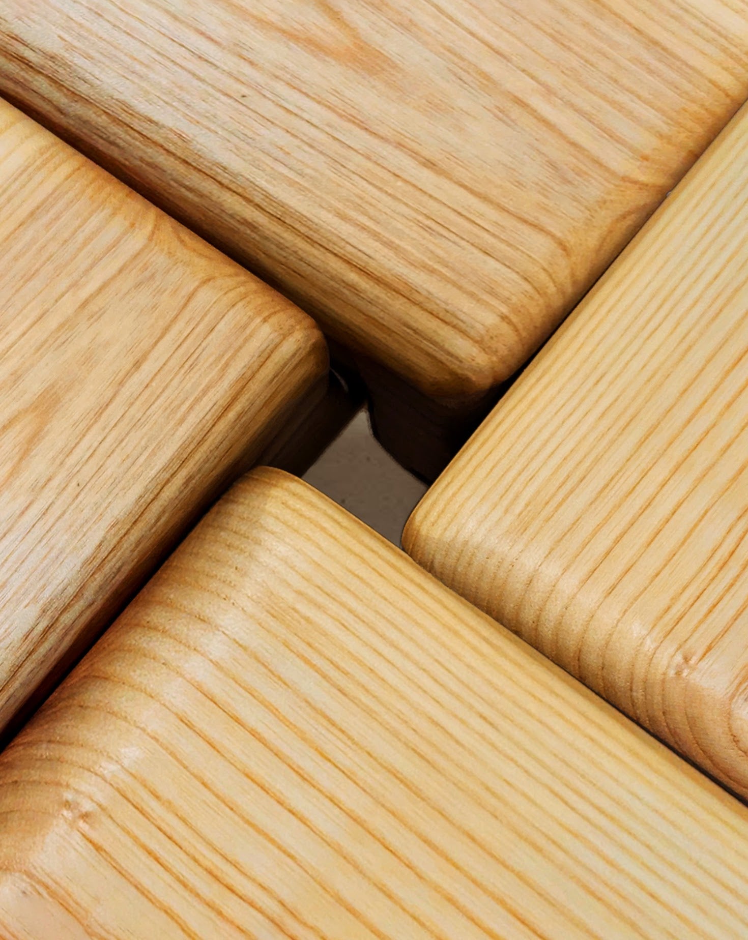 The Knot Wood Stool