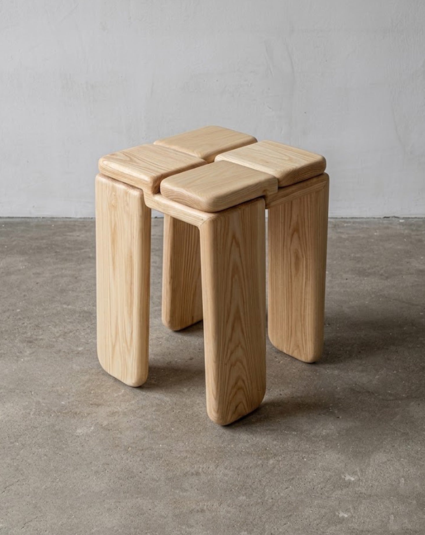 The Knot Wood Stool