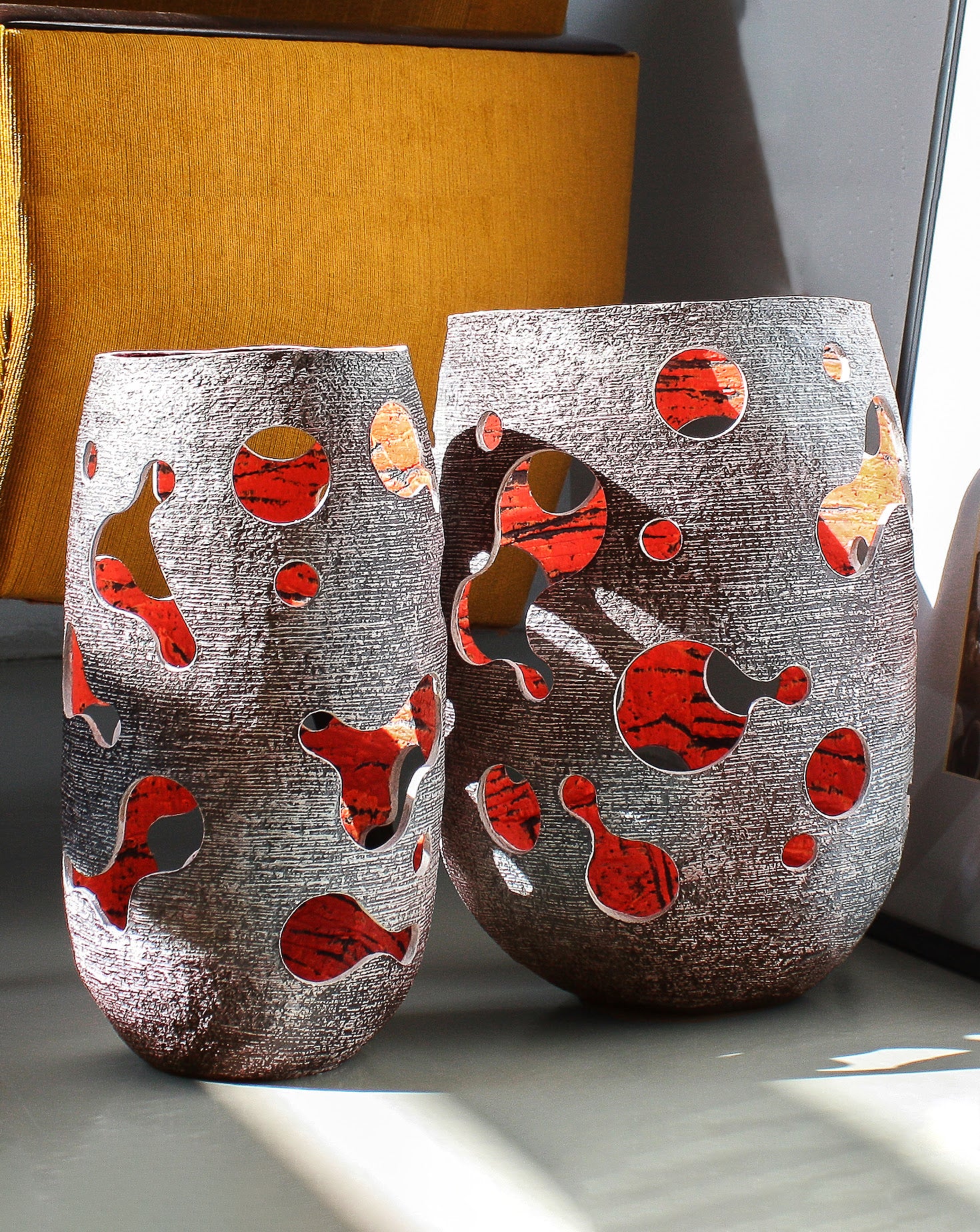 Wide Candle Lantern Accent Vase
