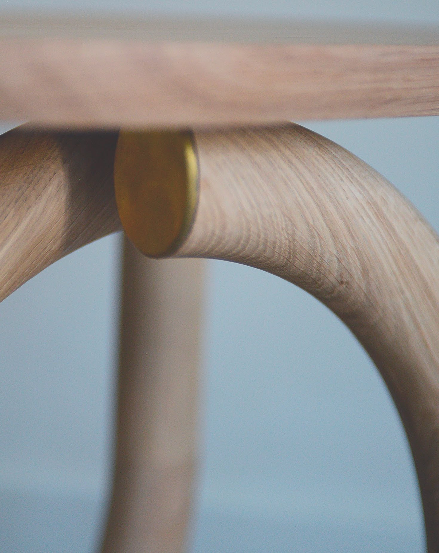 Pearl Natural Oak U Mini Side Table