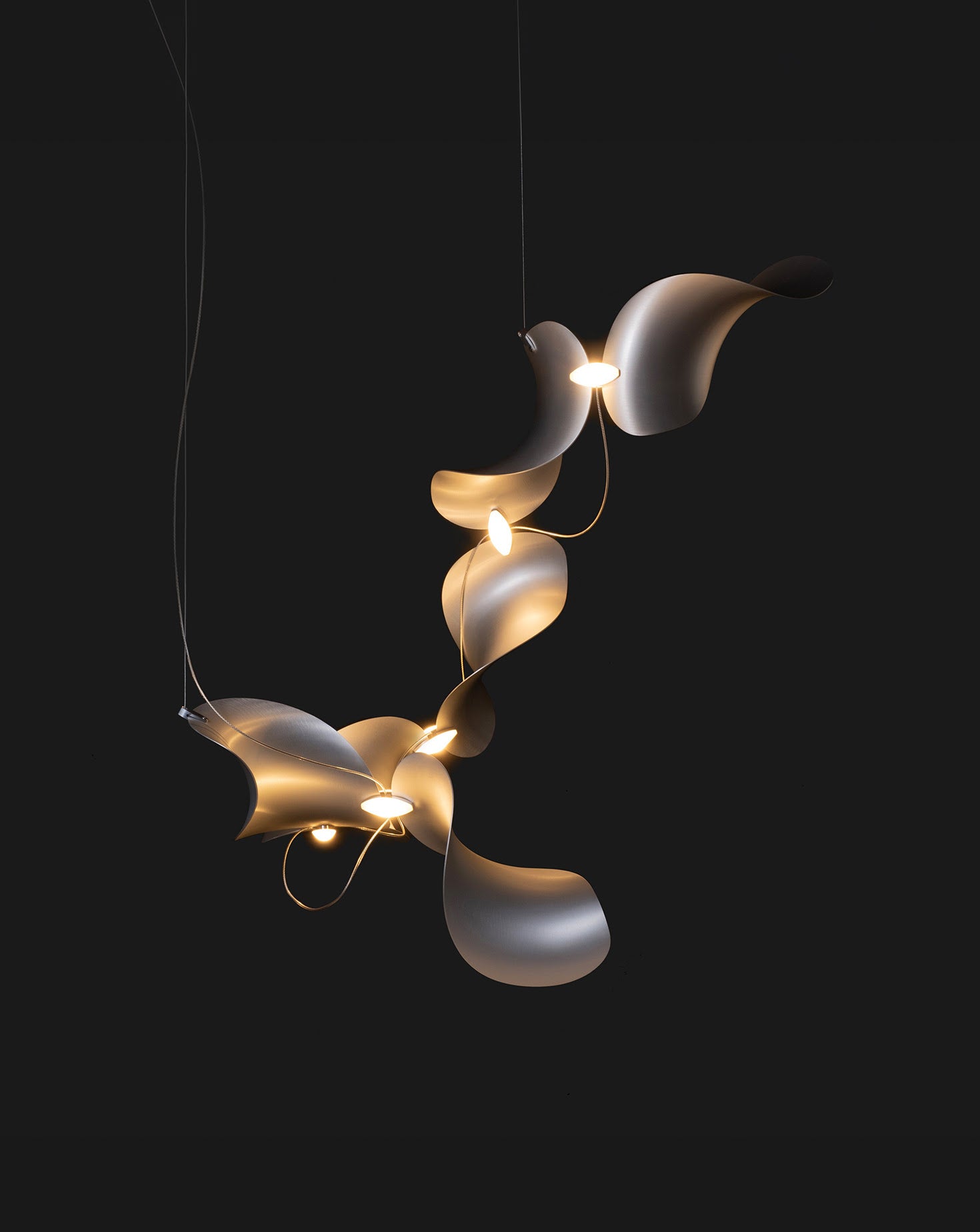 Dune 6 Curve Chandelier