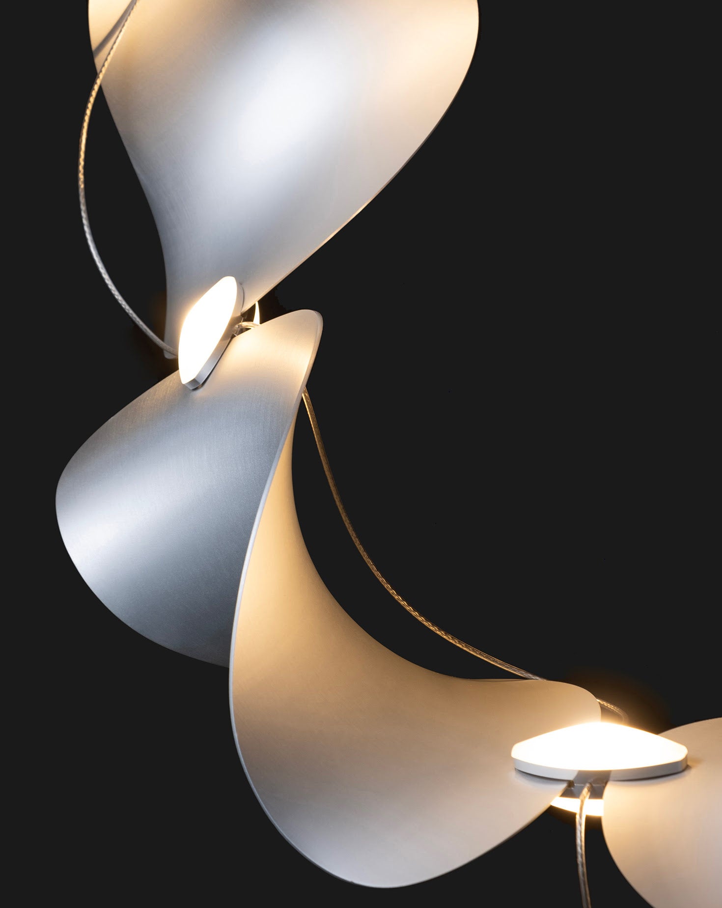 Dune 6 Curve Chandelier