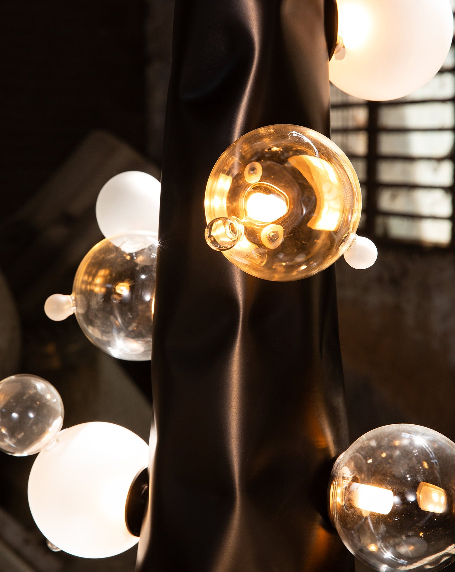 Molecule Floor Lamp Nitush - Aroosh