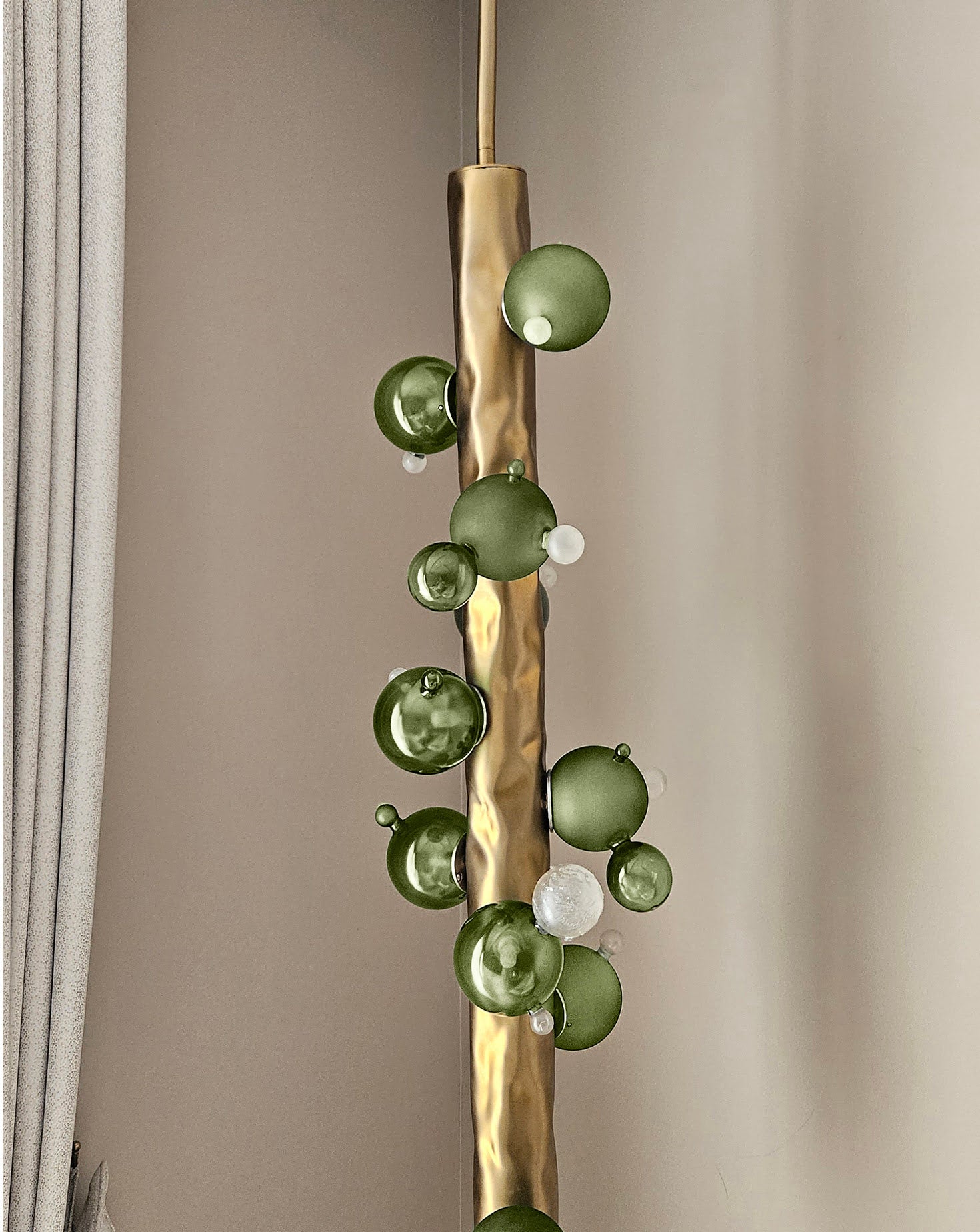 Molecule Gold and Olive Green Pendant II Nitush - Aroosh