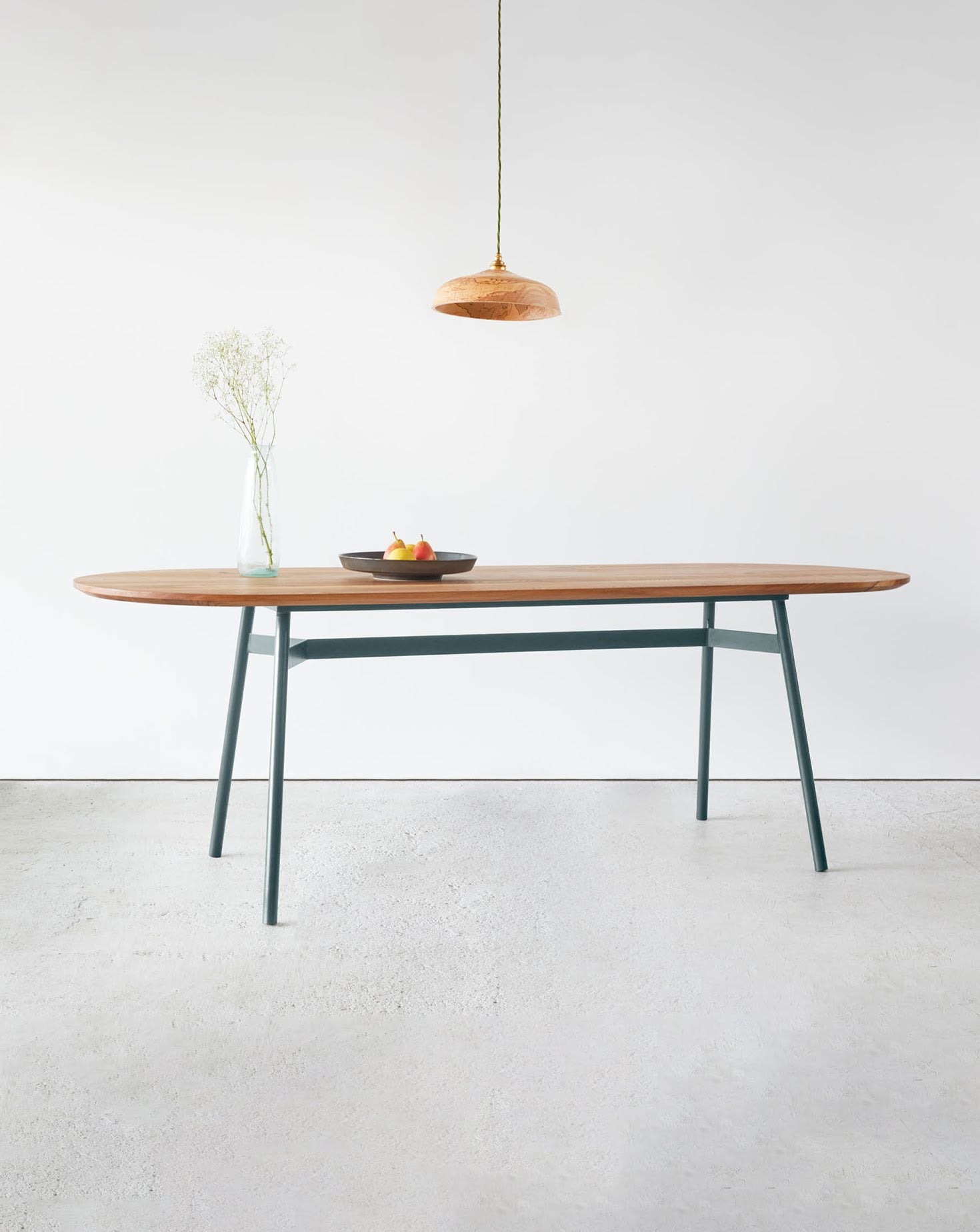 Muse Ocean Dining Table Goldfinger