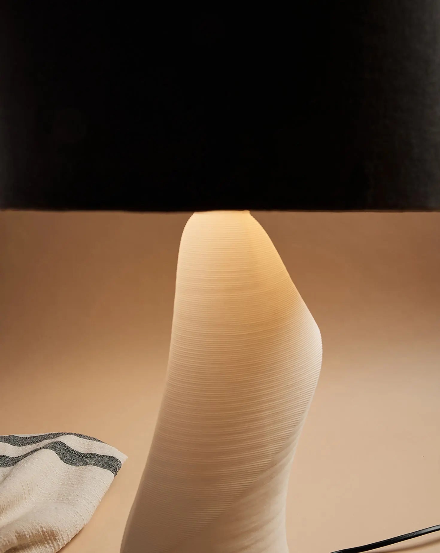 Oblique Table Lamp Keramik