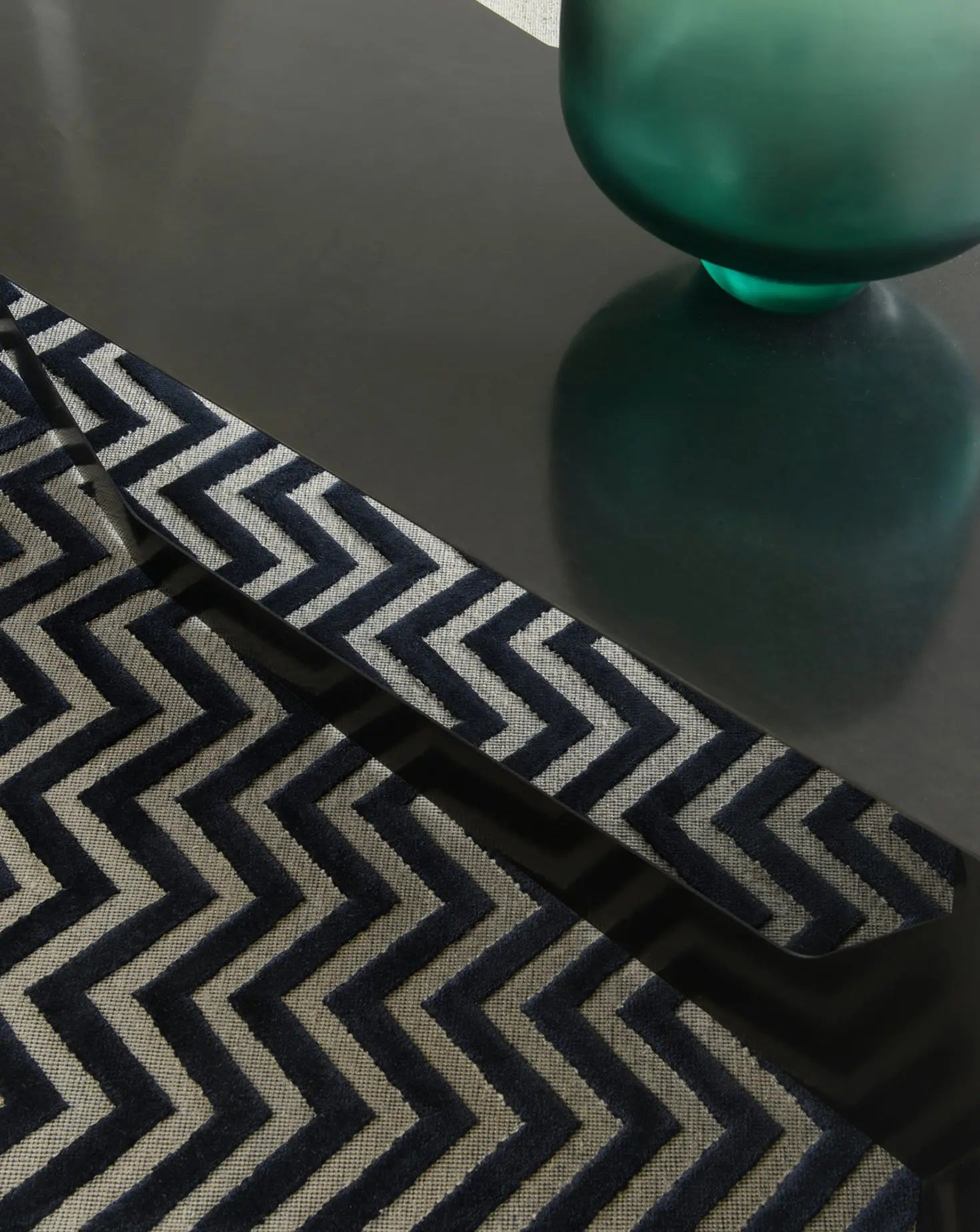 Pente Chevron Jet Rug Vanderhurd