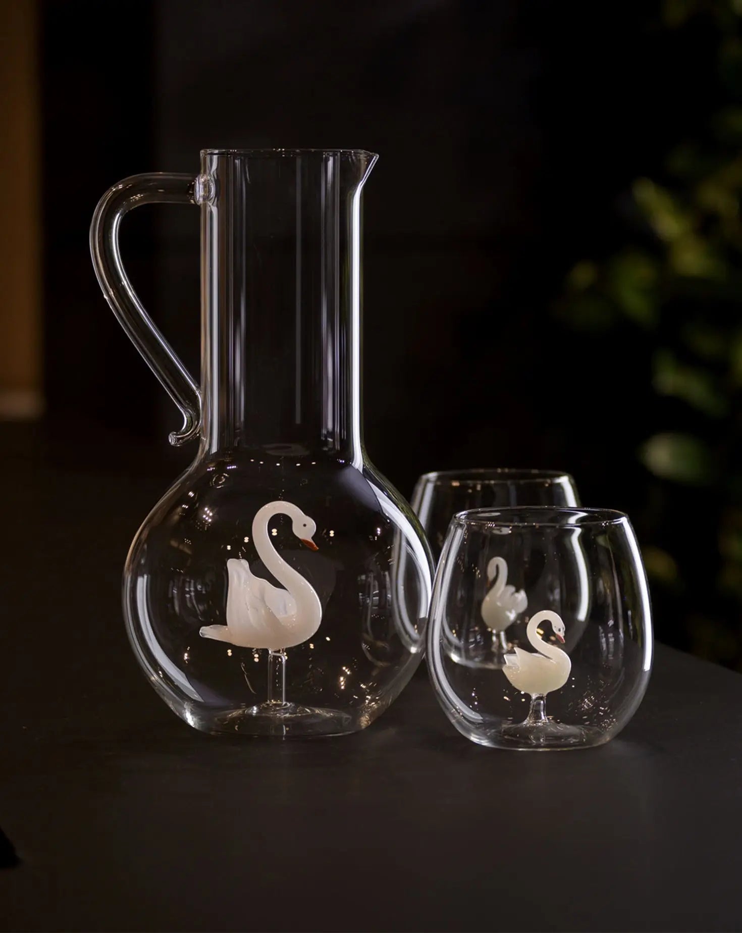 Set of 4 White Swan Glasses and Jug Casarialto