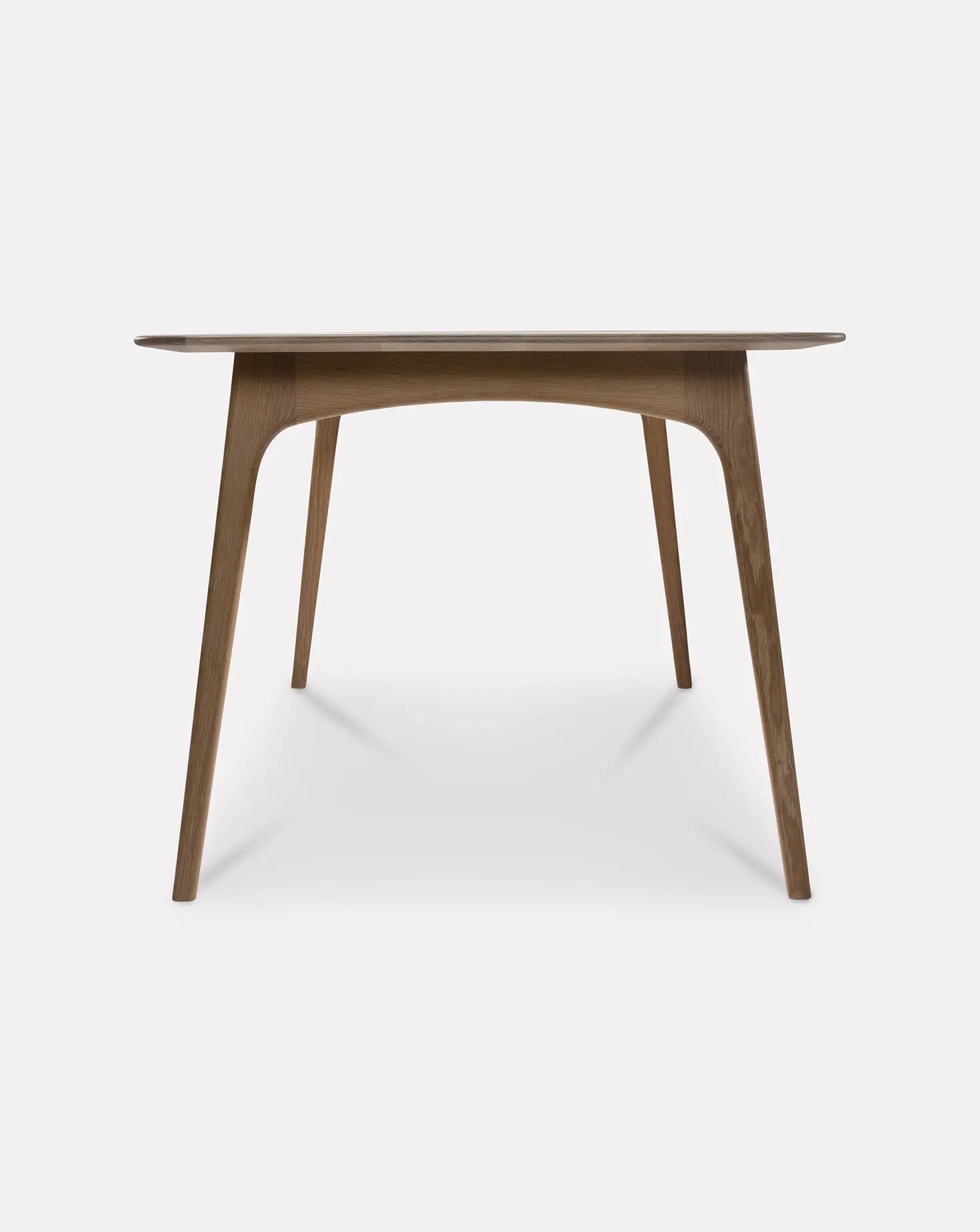 Shanowen Oak Dining Table Modet