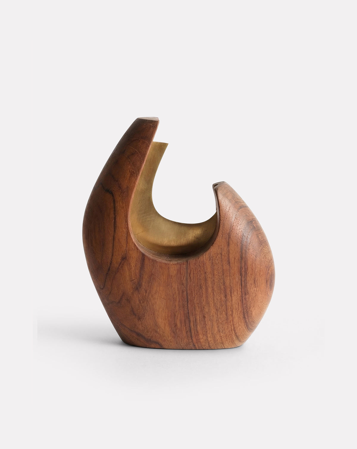 ADIRA 01 teak wood and brass vase, one of Art Attaichi's luxurious vases in brown and gold