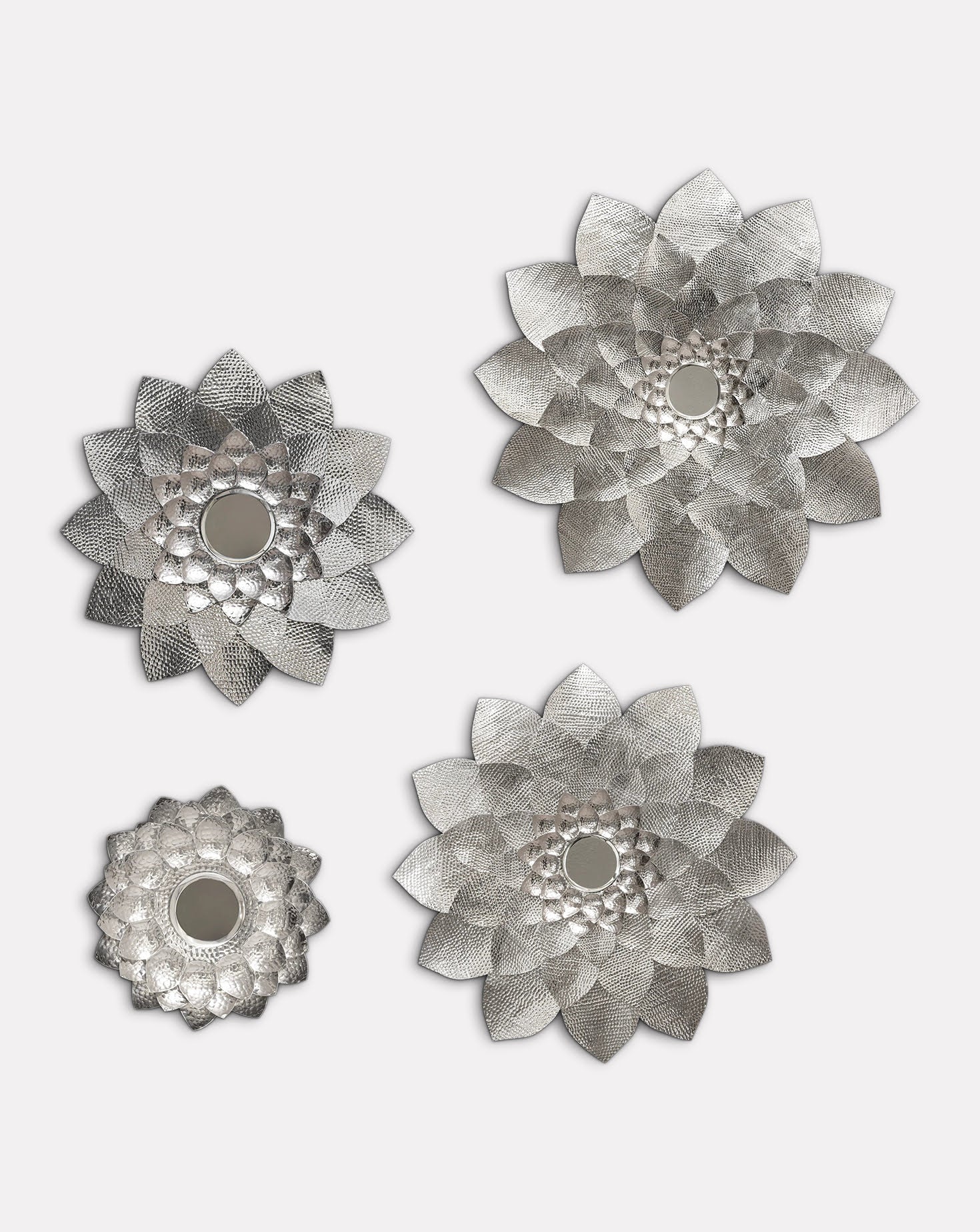 Luxe Me Lotus Aluminium Chaandi Mirror