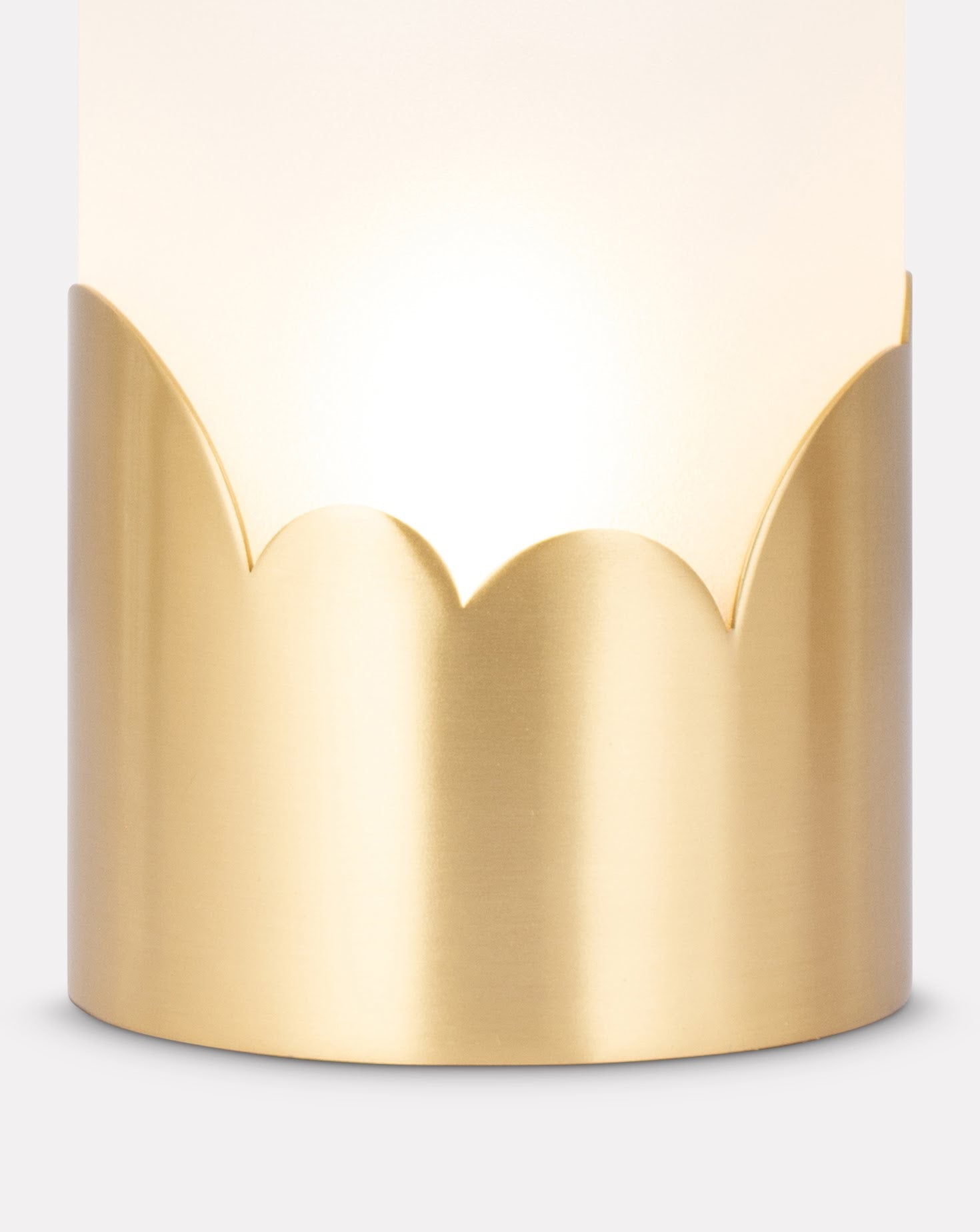 Luzon Sky Rechargeable Table Lamp