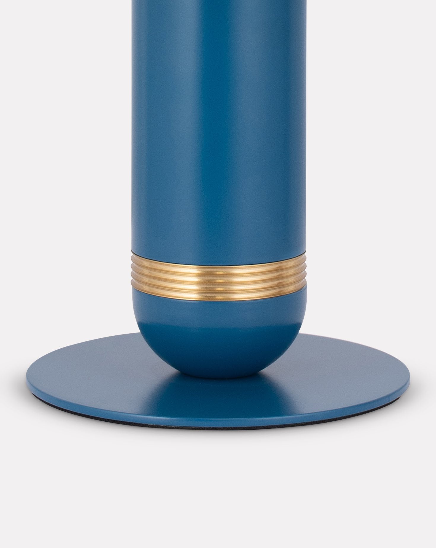 Novara Rechargeable Table Lamp