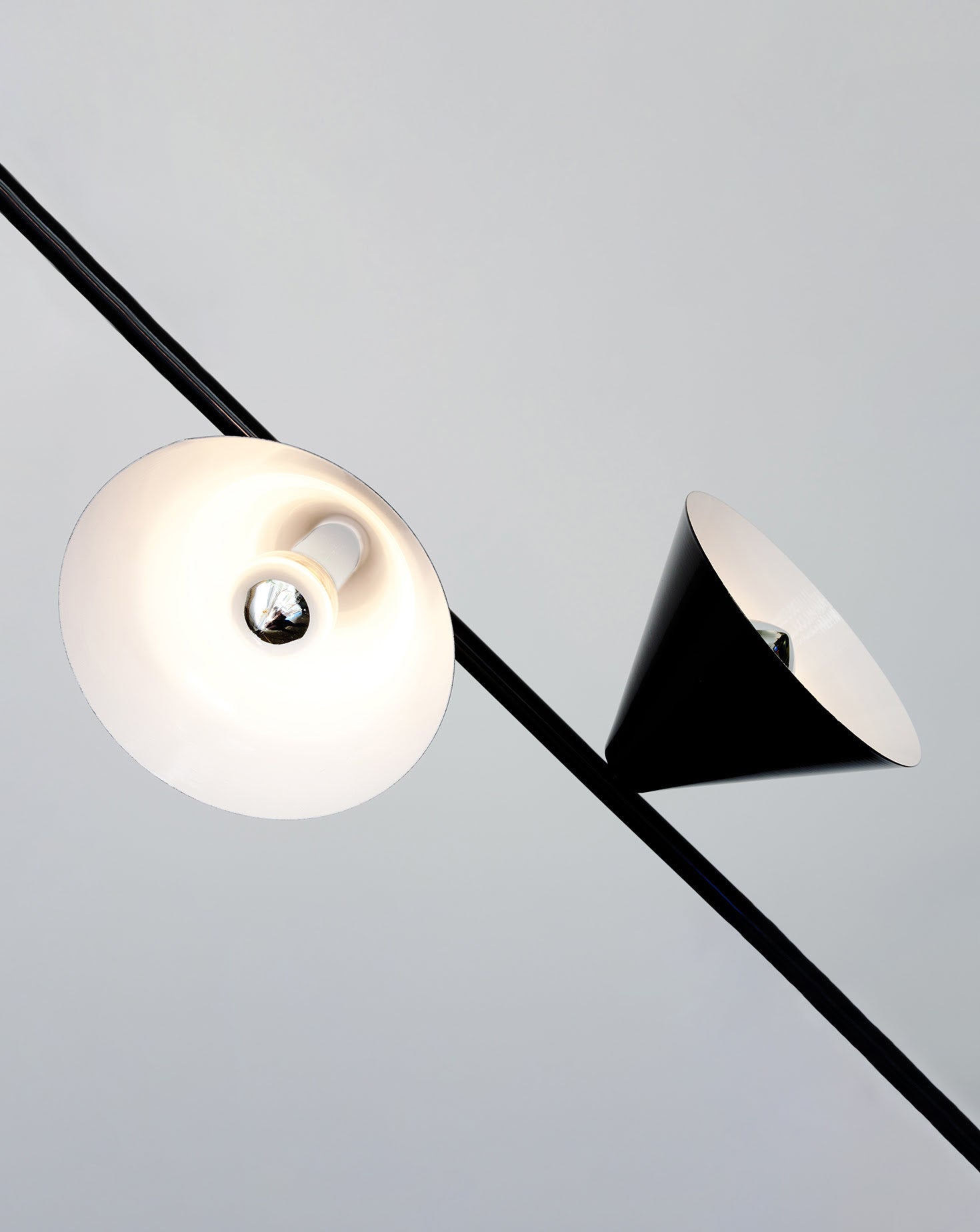 Vertical One Metal Black Pendant