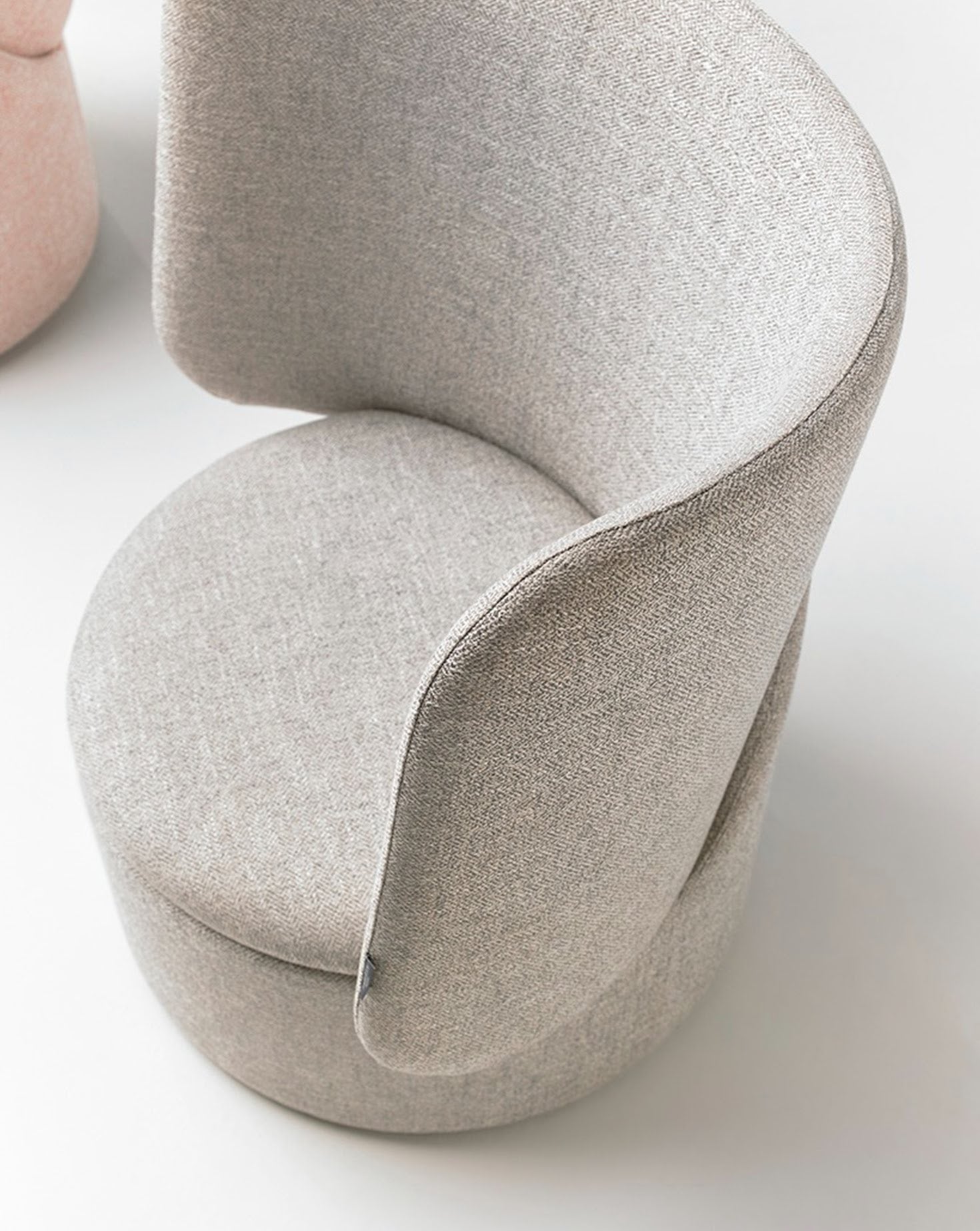 Cobra-L Grey Armchair