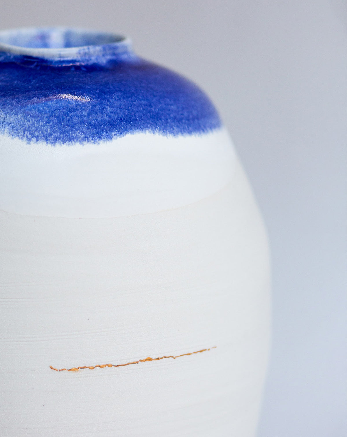 Kintsugi White Porcelain Large Moon Jar