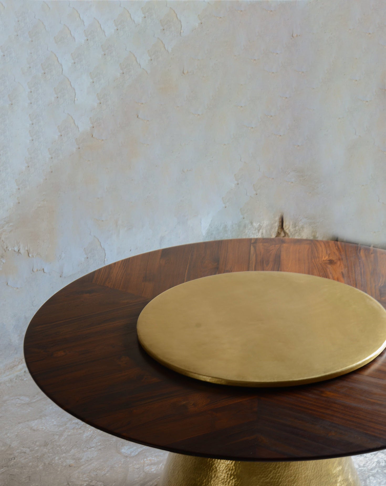 Mathaar Circular  Dining Table