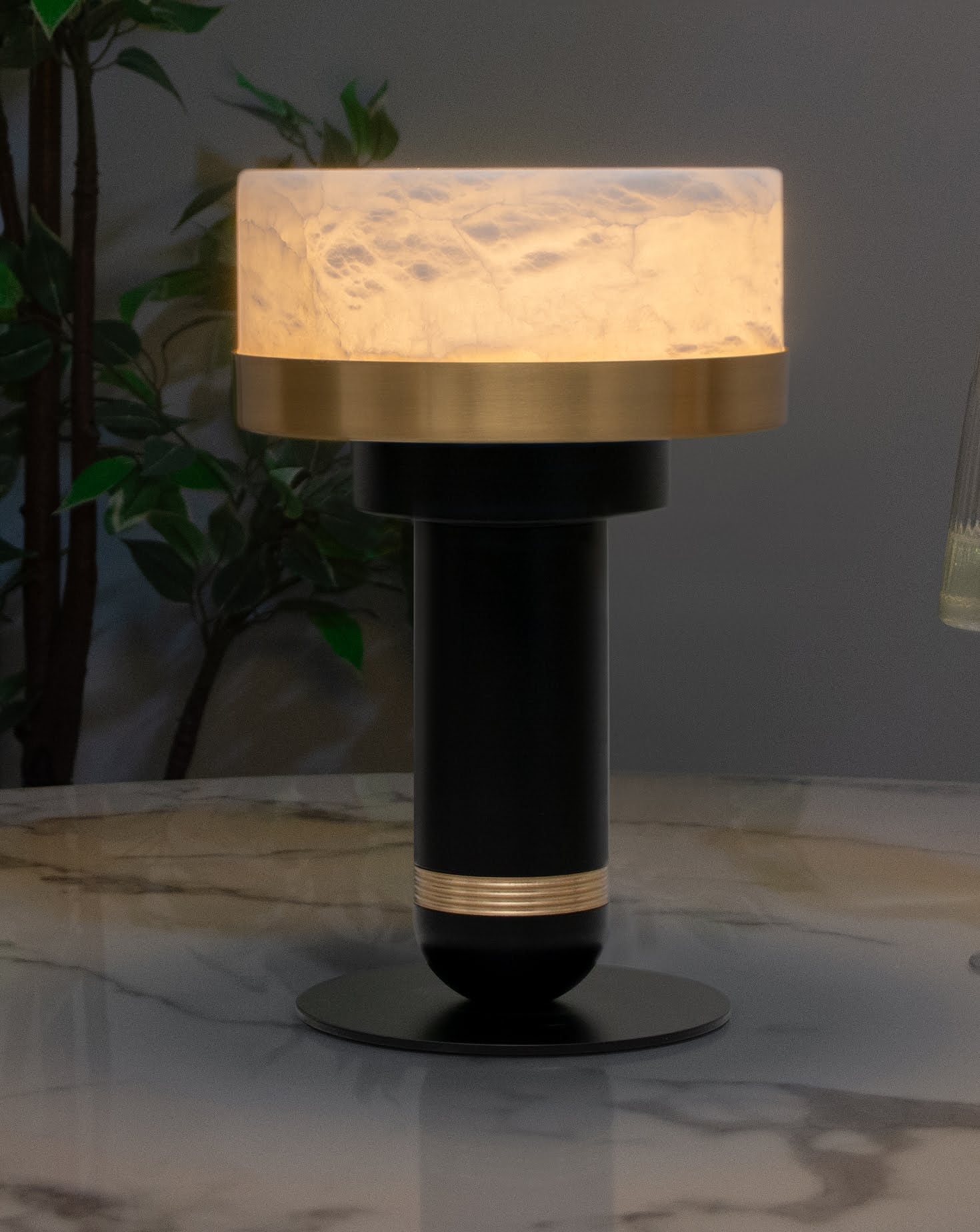 Novara Rechargeable Table Lamp