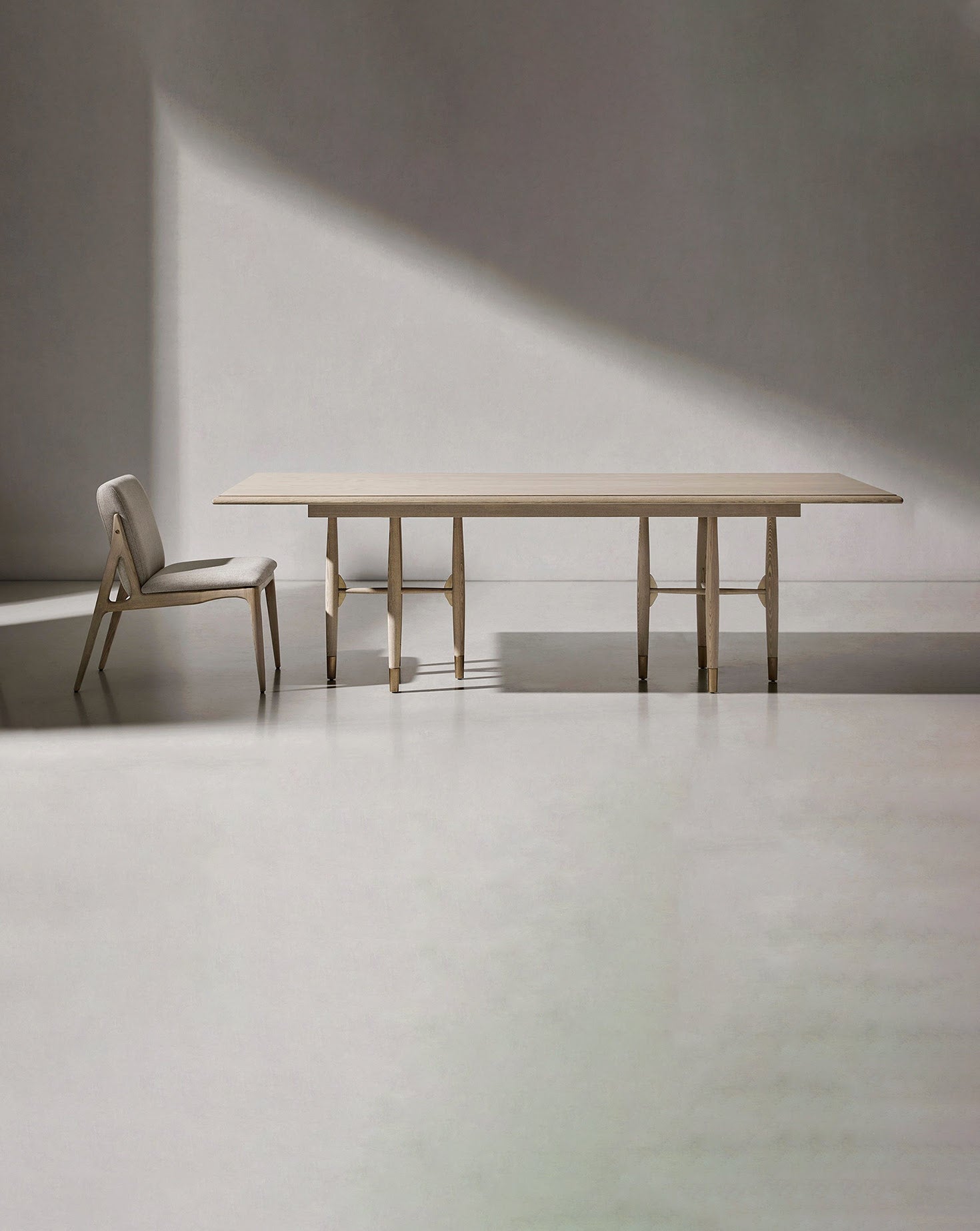 Sou Midnight Finish Dining Table