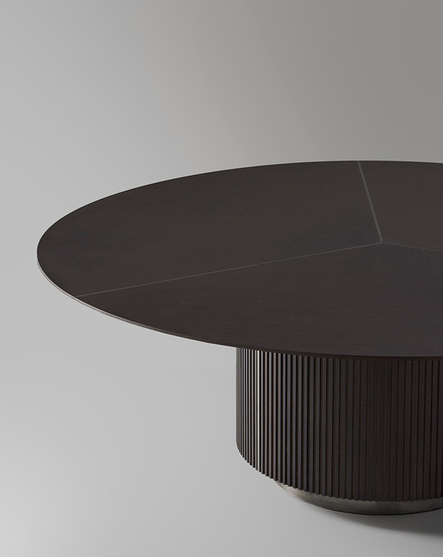 Tempo Round Dining Table