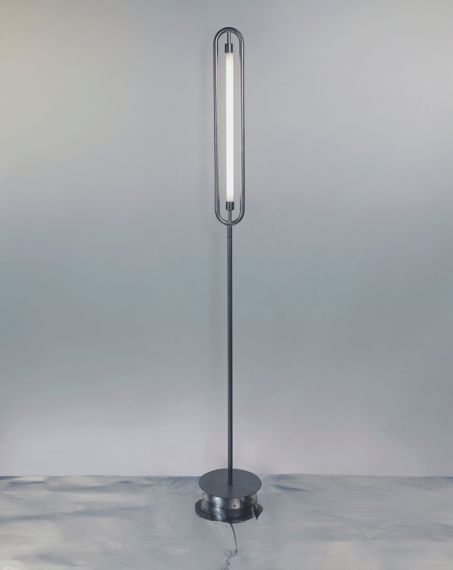 Loop Floor Lamp